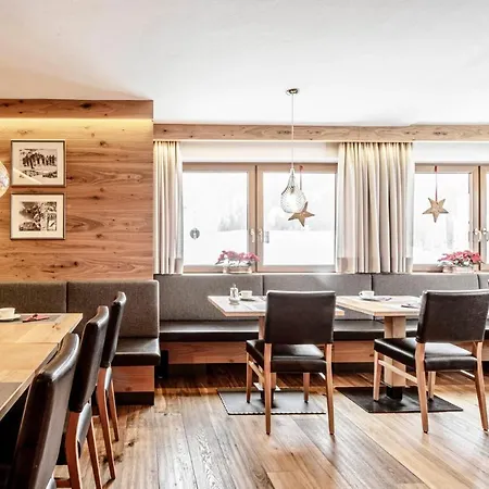 Bed & Breakfast Garni Charlotte Selva di Val Gardena